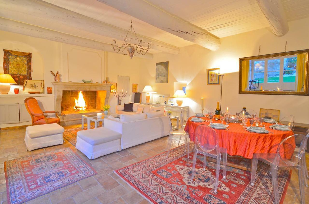 Robion en Luberon Ferme St Rochヴィラ エクステリア 写真